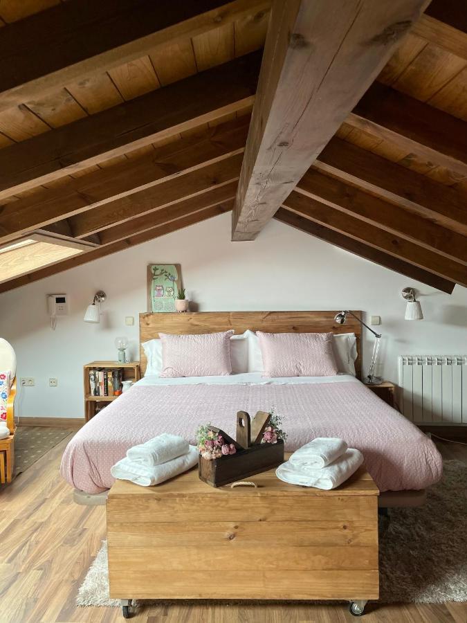 La Casa De Las Flores De El Hornillo Kültér fotó